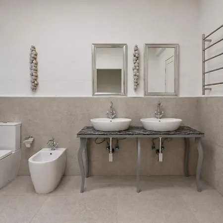 Apartamento Bnbnova - Historic 3br House With Rooftop La Valeta